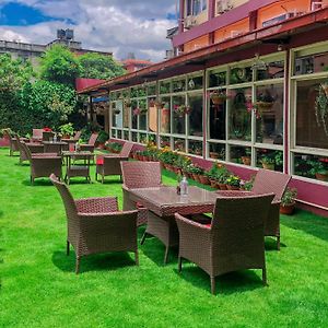 Hotel Crown Plaza